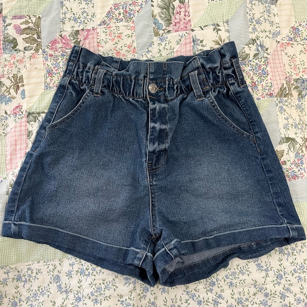 No Boundaries High waisted Paper Bag Short